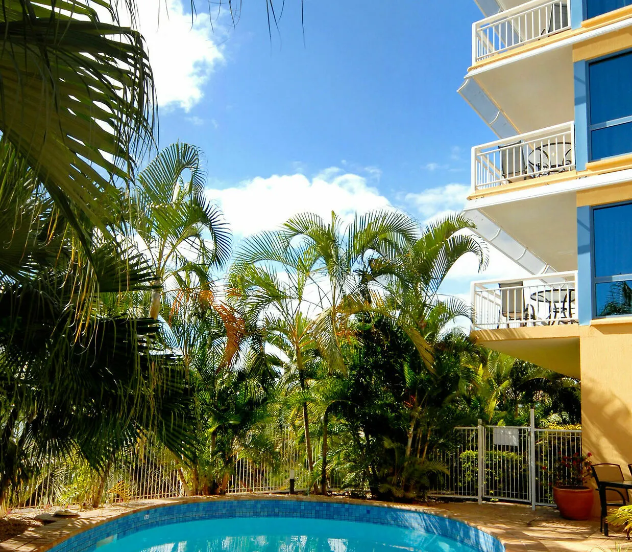 Coral Sea Vista Apartments Airlie Beach Aparthotel